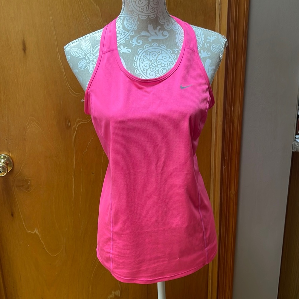 NWOT Women’s Nike DriFit racerback tank. Size medium
